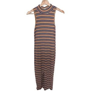 Mock neck fitted midi dress